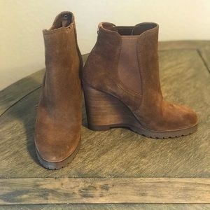 Michael Kors Brown Suede Wedge Boots, size 7.5